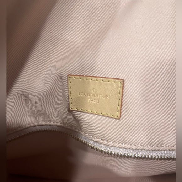 ⭐️ Authentic Louis Vuitton Graceful MM ⭐️ - Picture 5 of 10